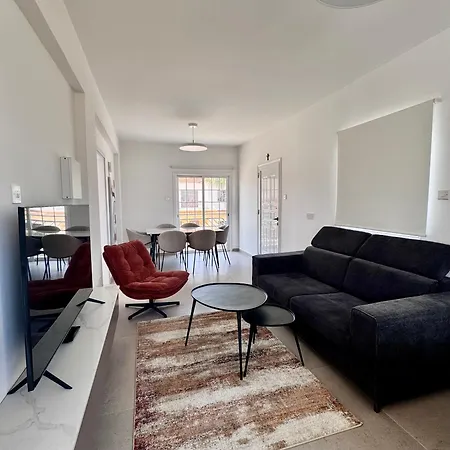 Dhekelia House - Pyla, Larnaca *